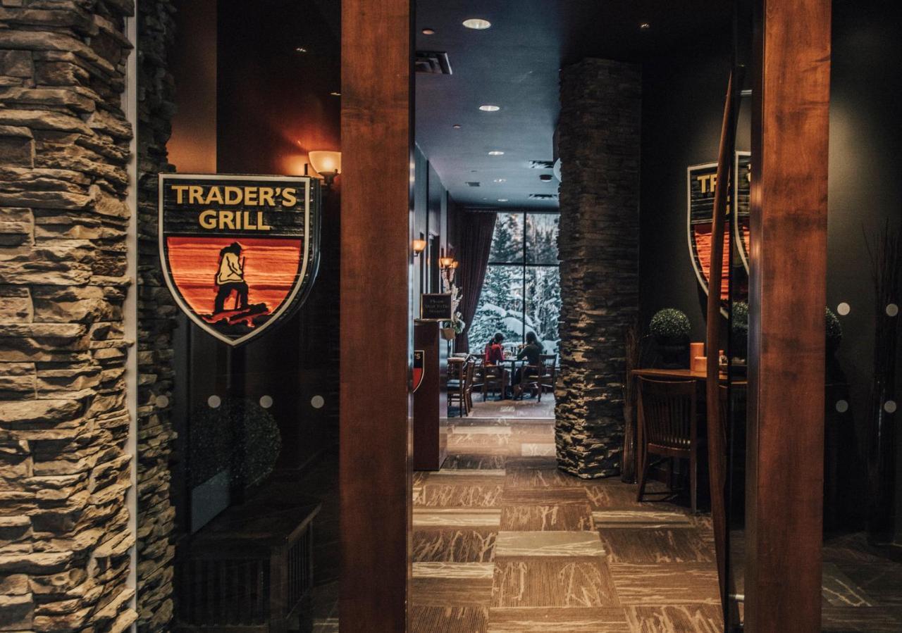探索者酒店 耶洛奈夫 外观 照片
