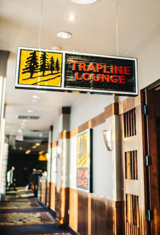 探索者酒店 耶洛奈夫 外观 照片